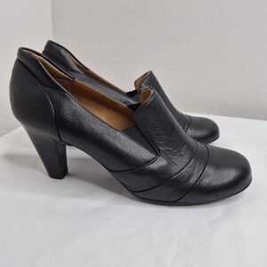 Sofft Premier Black Leather Shooties Heels Ortholite Comfort Pump 7M 1094701